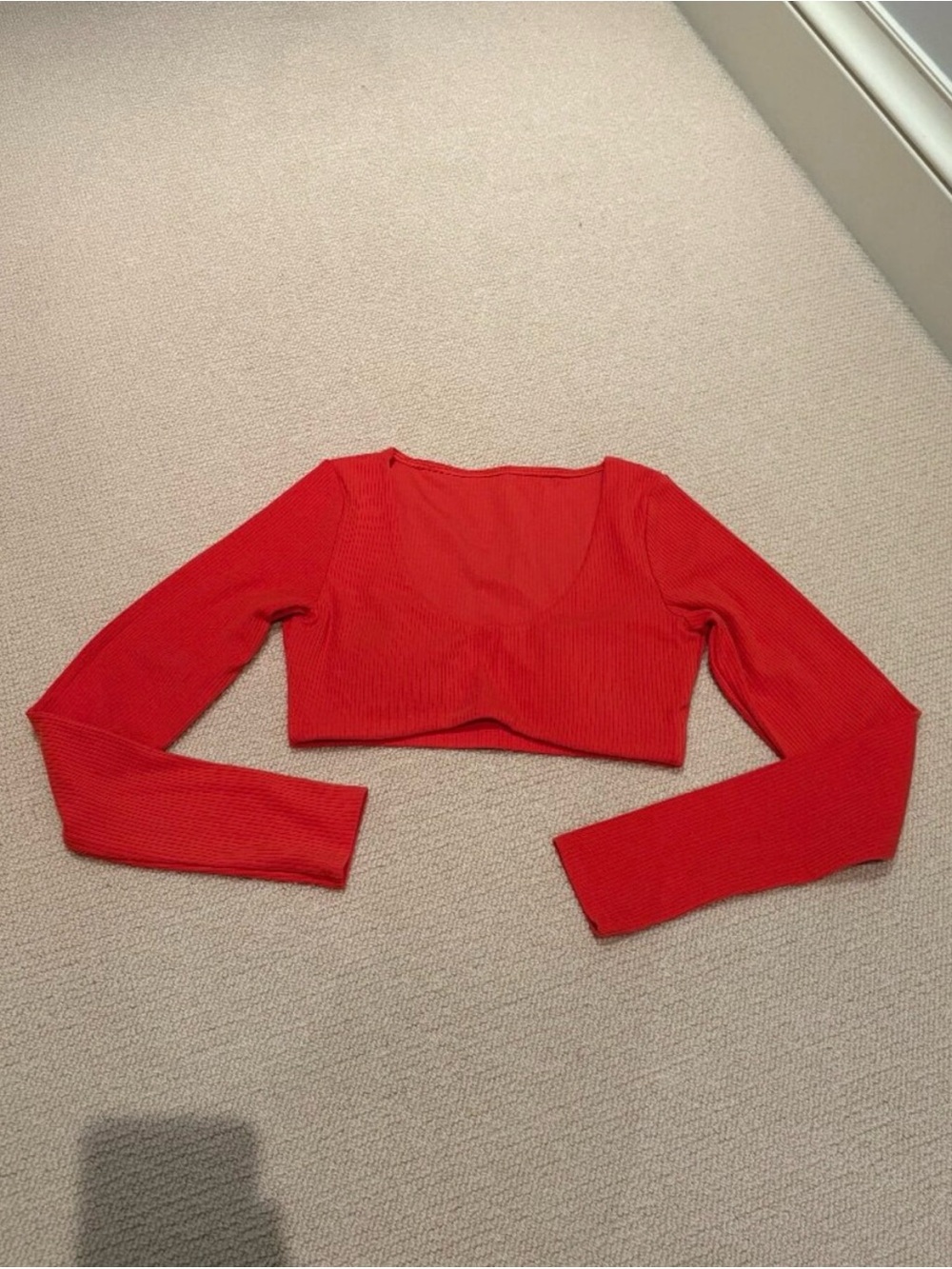 ALO Yoga Red Ribbed Long Sleeve Crop Top